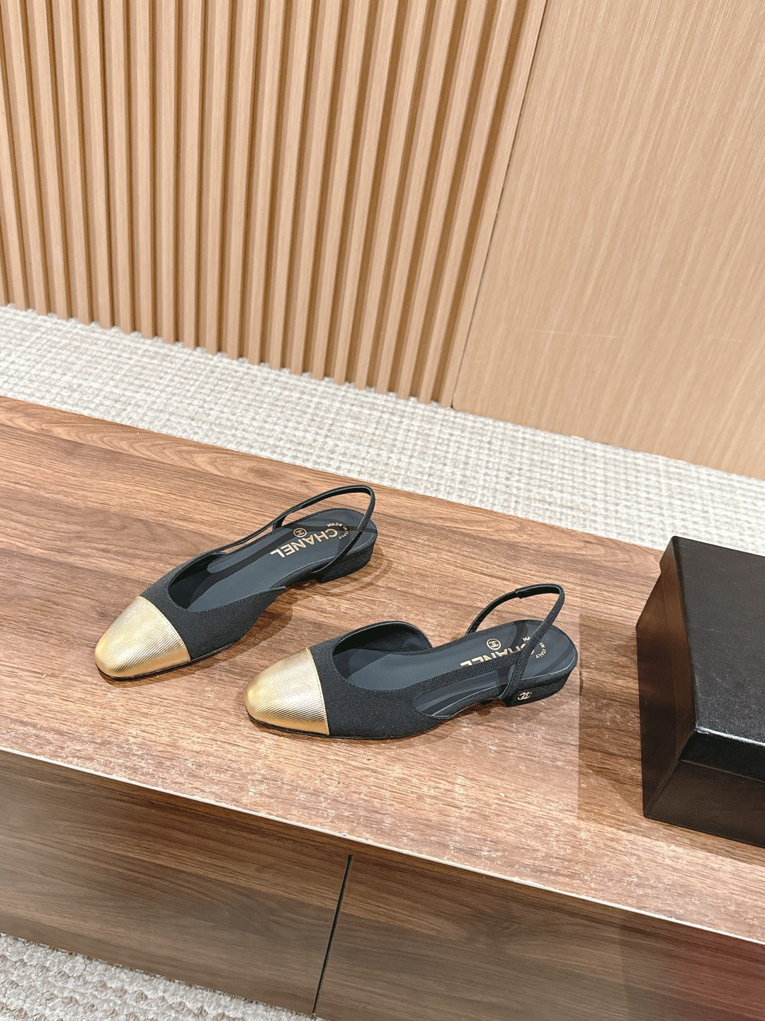 UA Ch**el SLINGBACKS FLAT