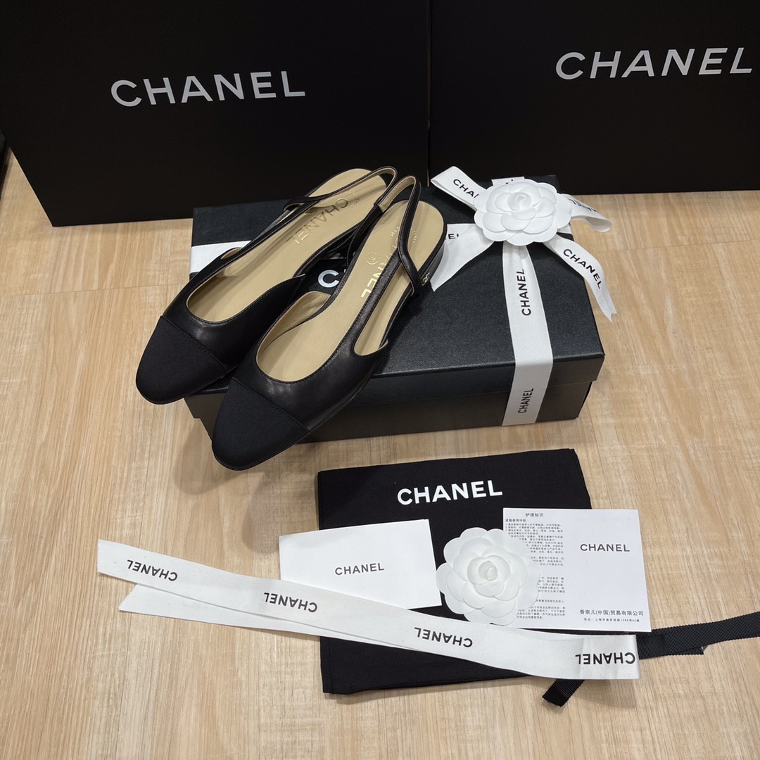UA Ch**el SLINGBACKS FLAT