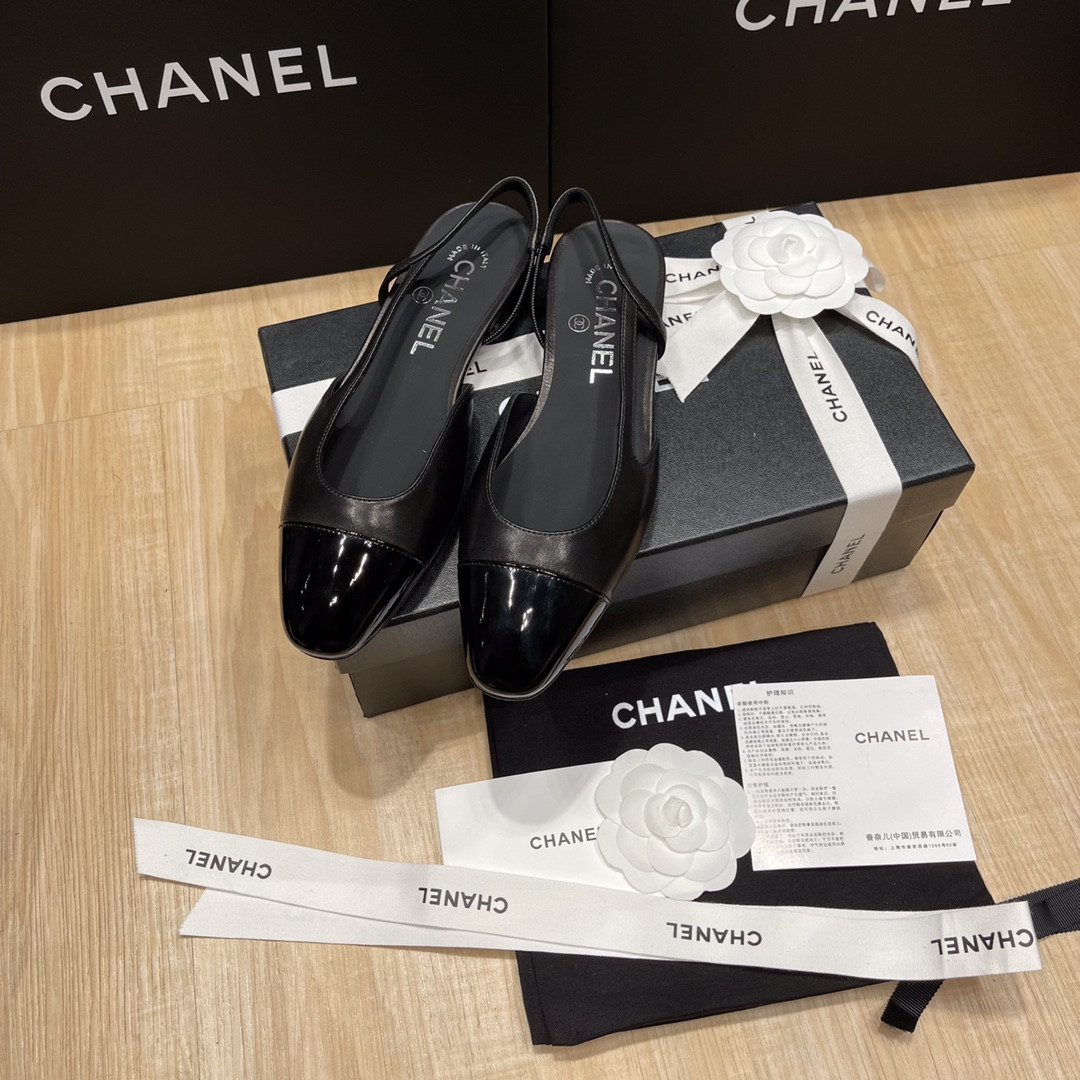 UA Ch**el SLINGBACKS FLAT