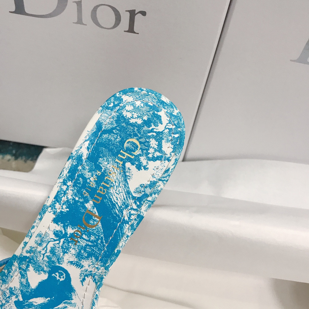 UA D10r Dway Heeled Slide