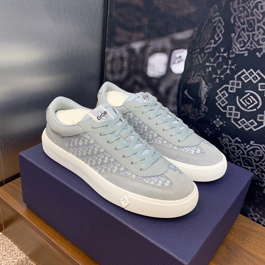 UA D10r B101 Sneaker