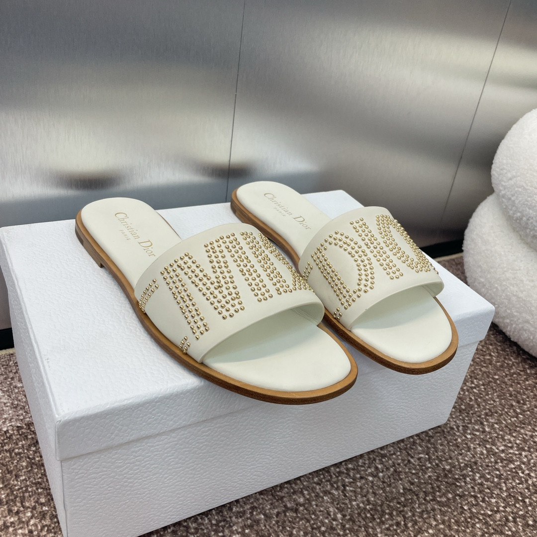 UA D10r Dway Slide
