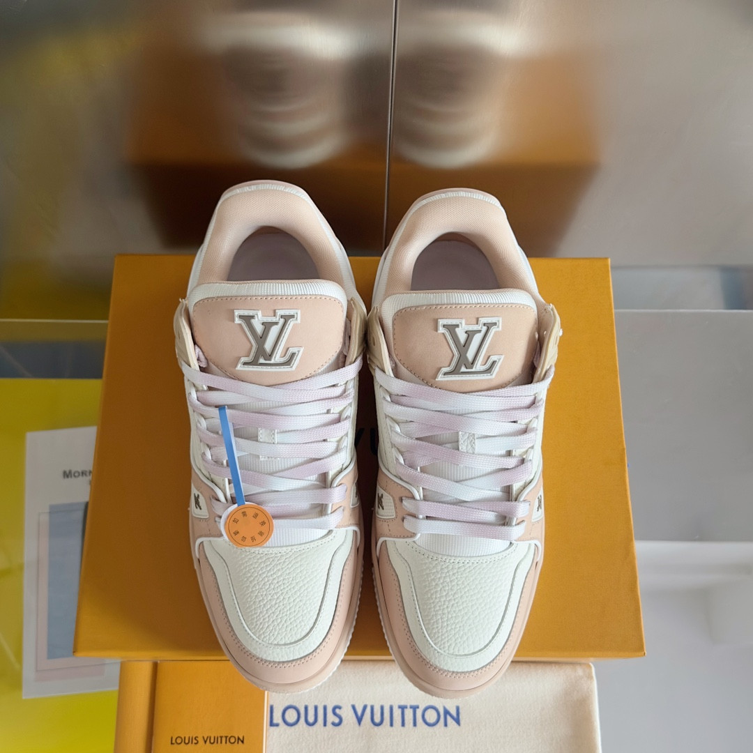 UA LV Trainer Sneaker
