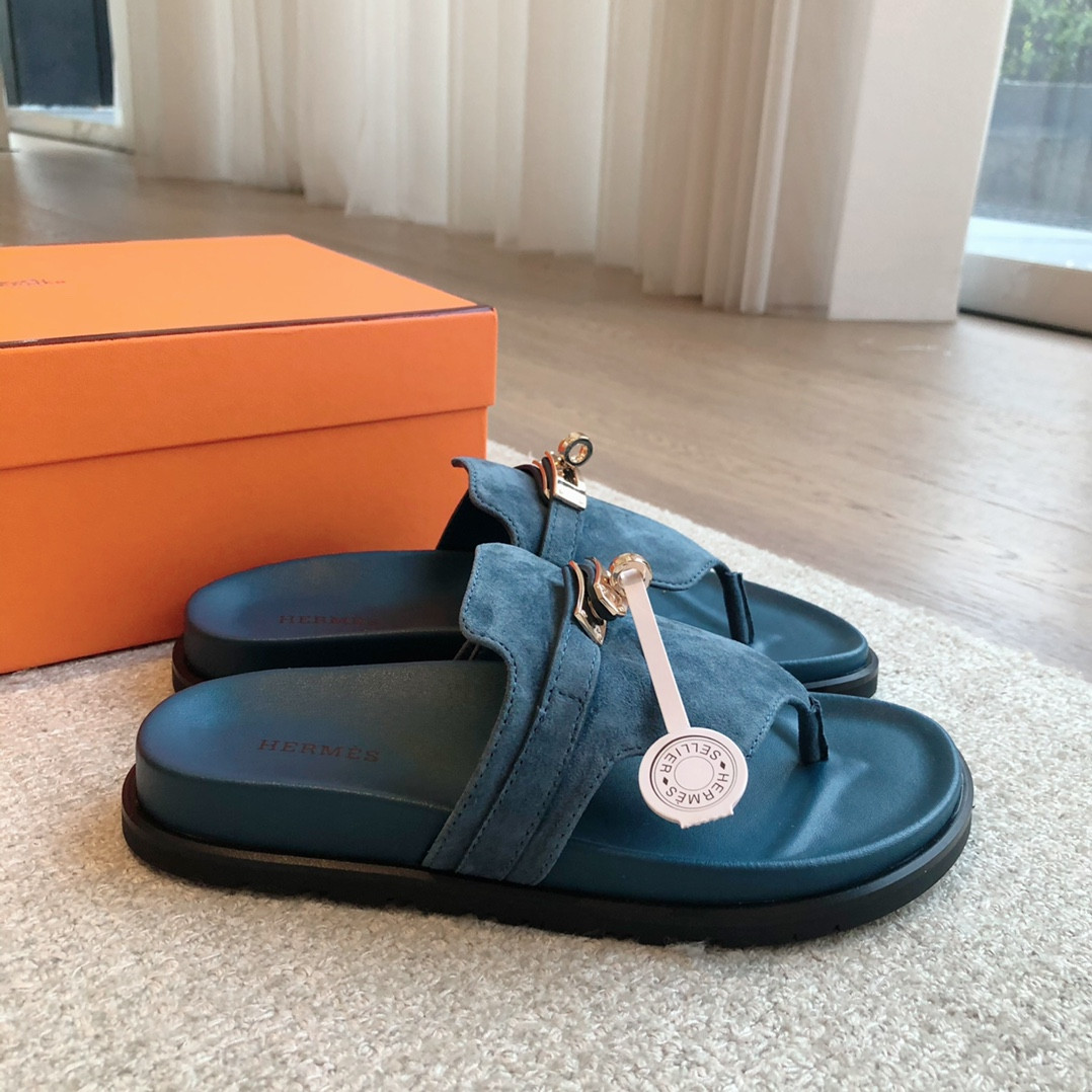 UA H**me5 Empire Sandal