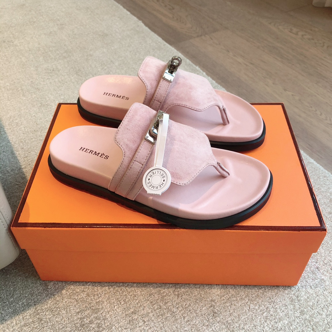 UA H**me5 Empire Sandal