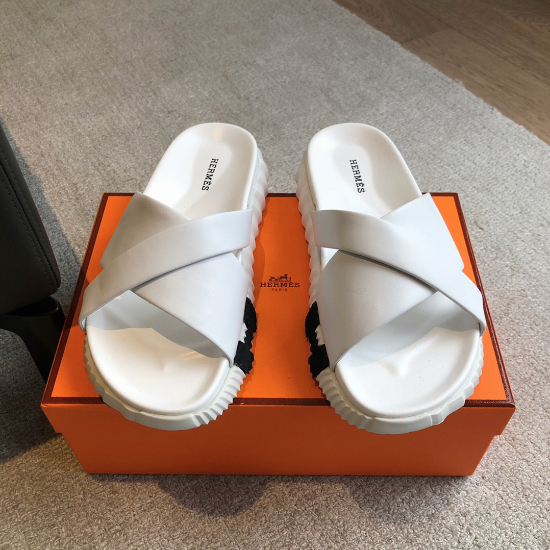UA H**me5 Infra sandal