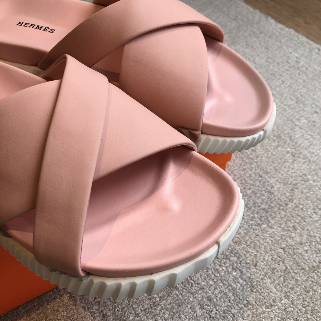 UA H**me5 Infra sandal