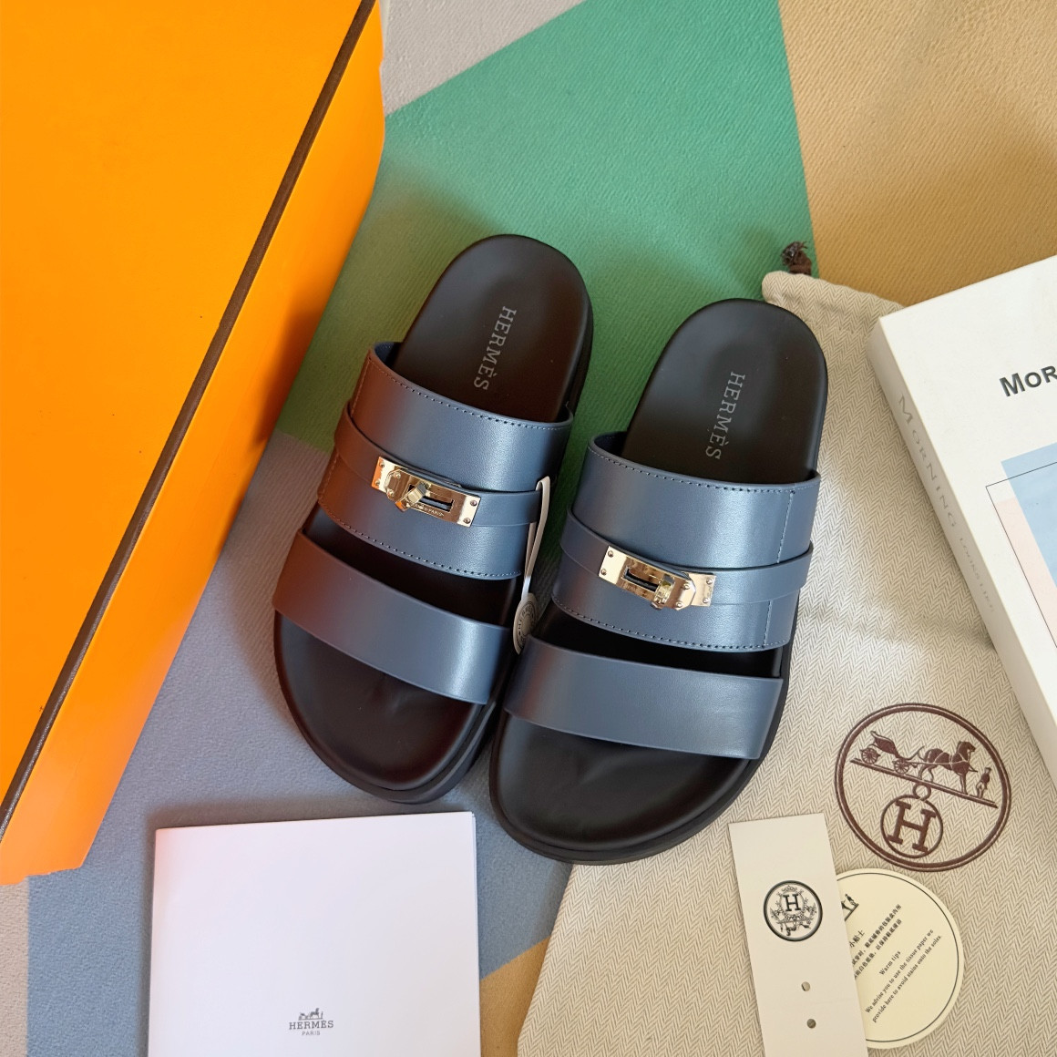 UA H**me5 Jackson sandal