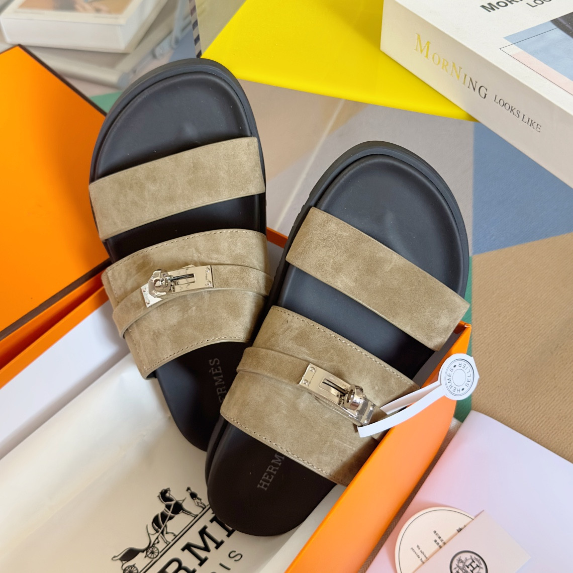 UA H**me5 Jackson sandal
