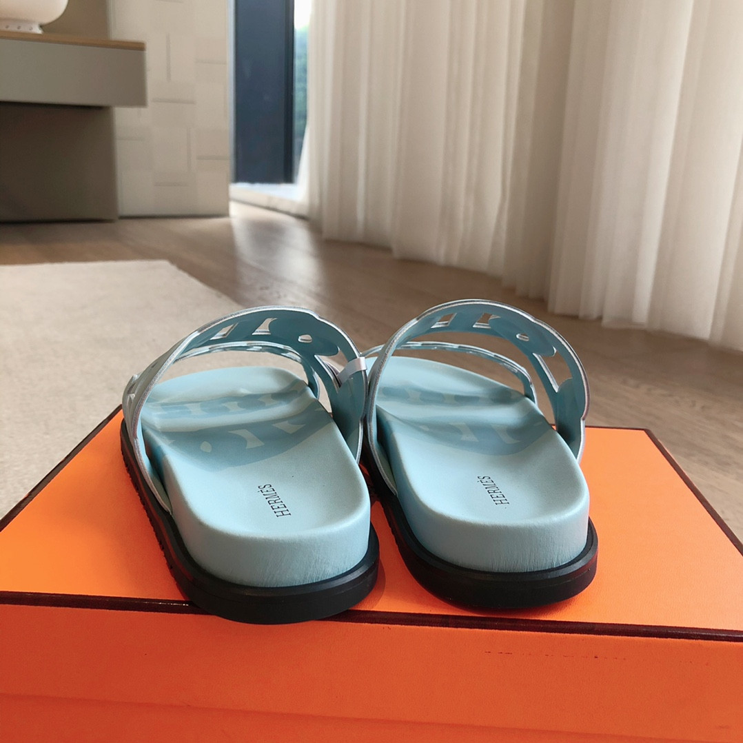UA H**me5 Extra sandal