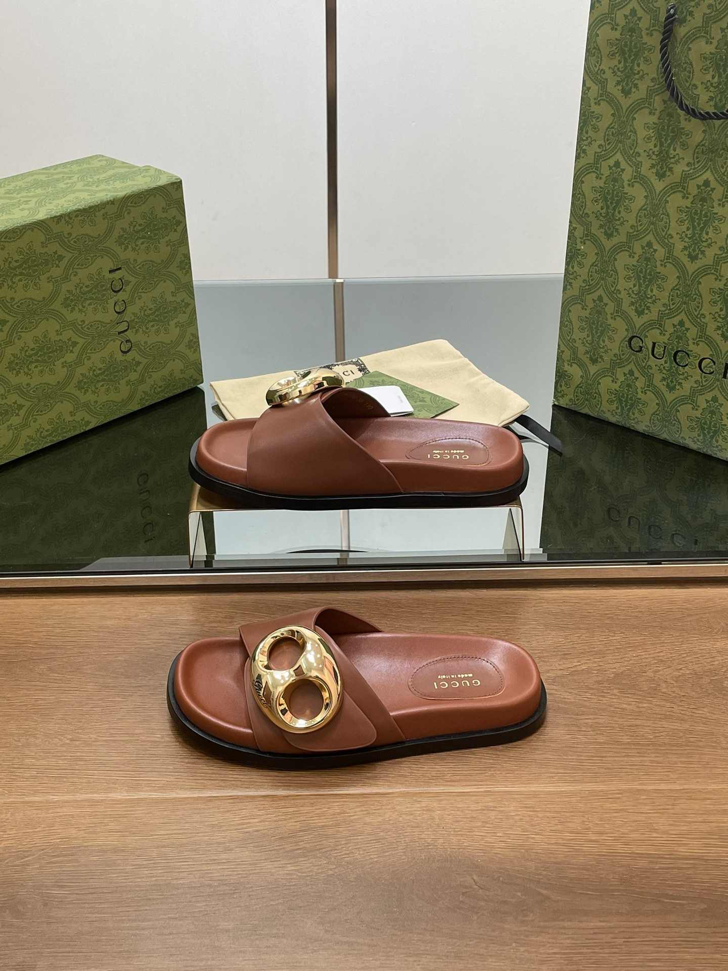 UA Gvc*1 MARINA CHAIN SLIDE SANDAL
