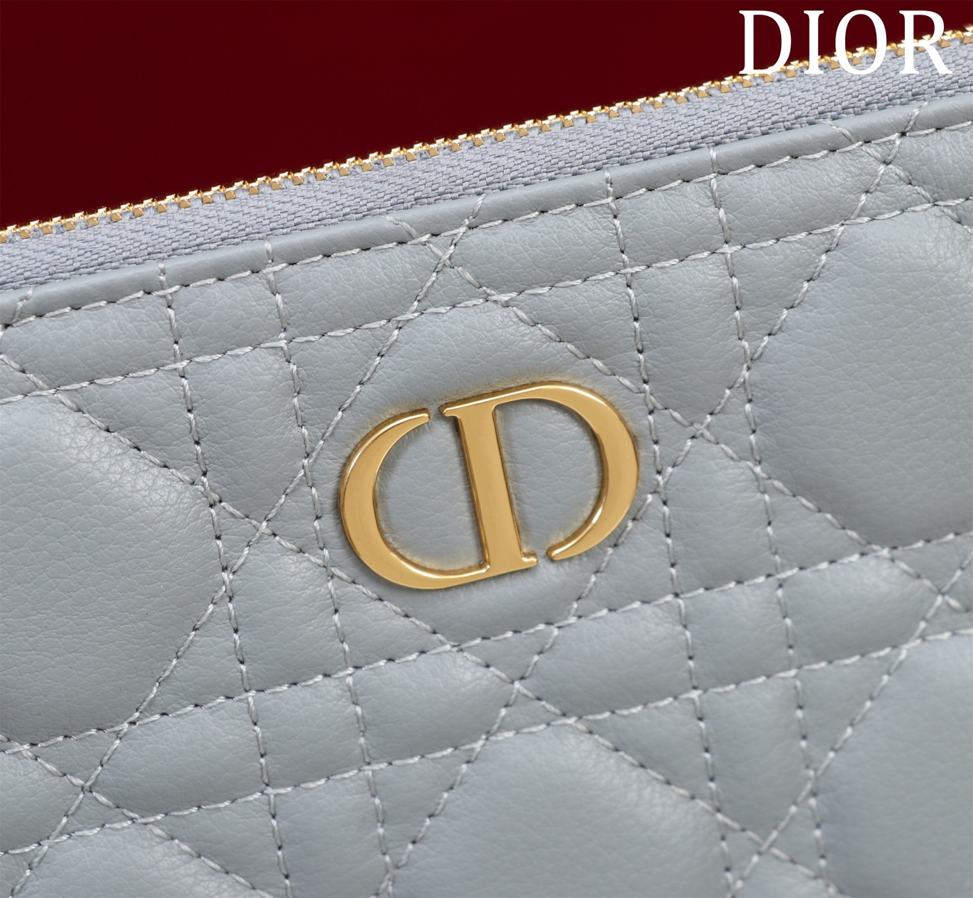 Large D10r Caro Daily Pouch 30 x 21.5 cm