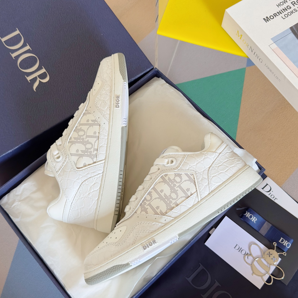 UA D10r B27 Sneaker