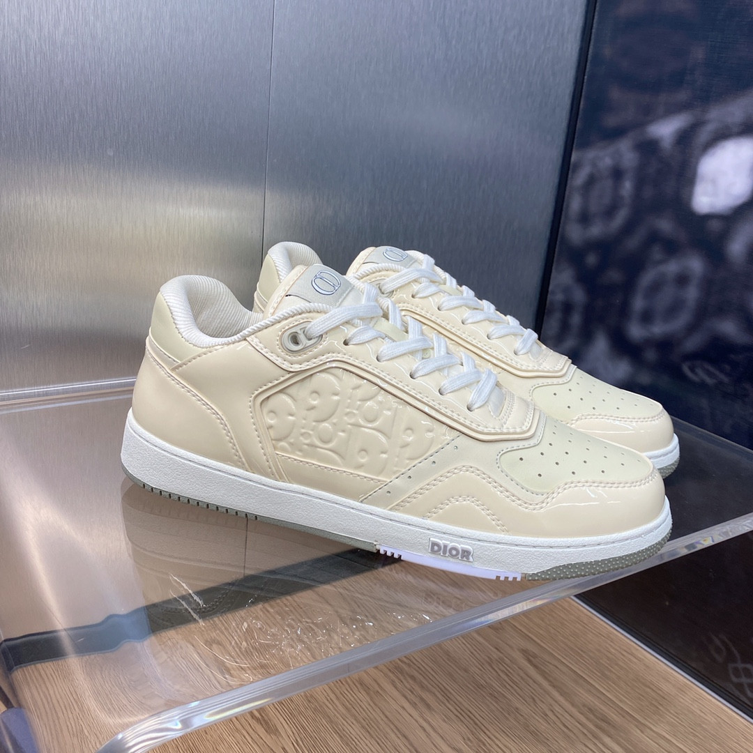 UA D10r B27 Sneaker