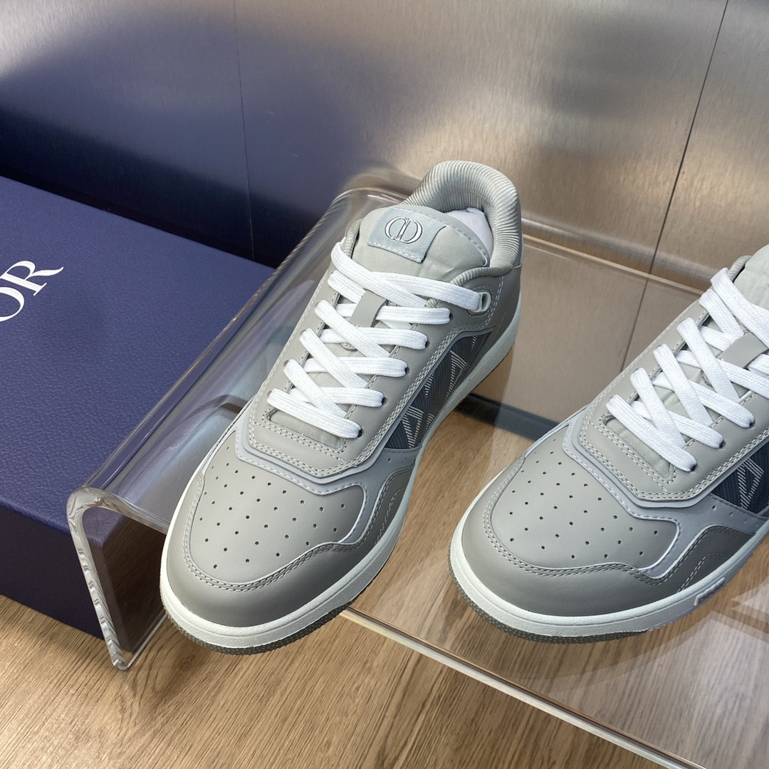 UA D10r B27 Sneaker