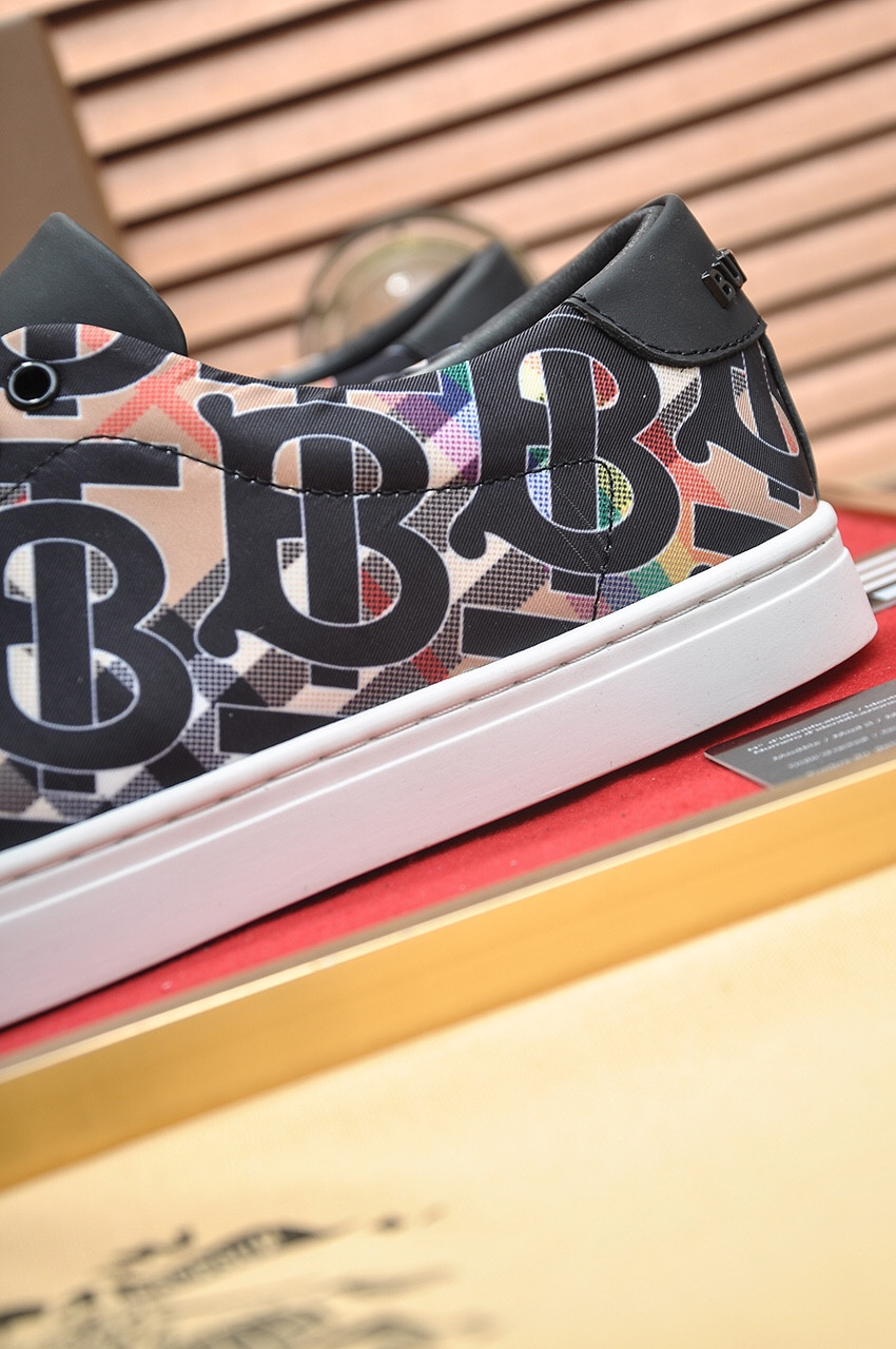 UA Bv*b*rry Sneakers