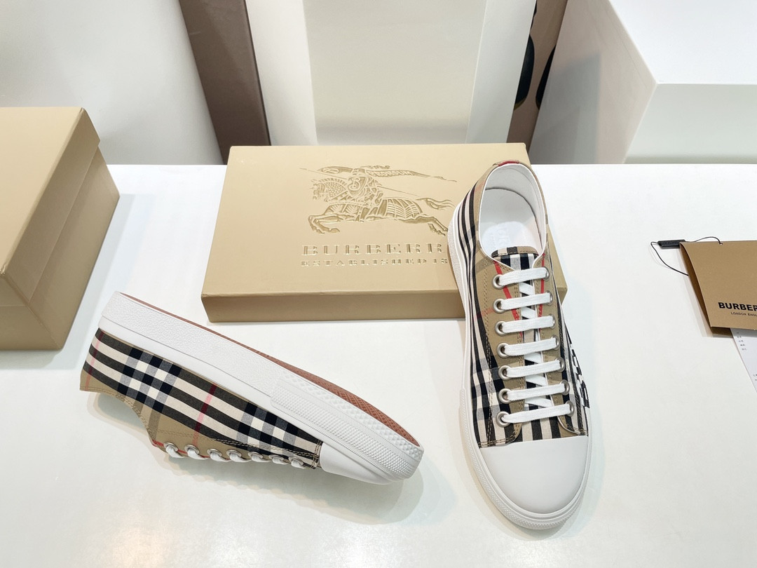 UA Bv*b*rry Check Sneakers
