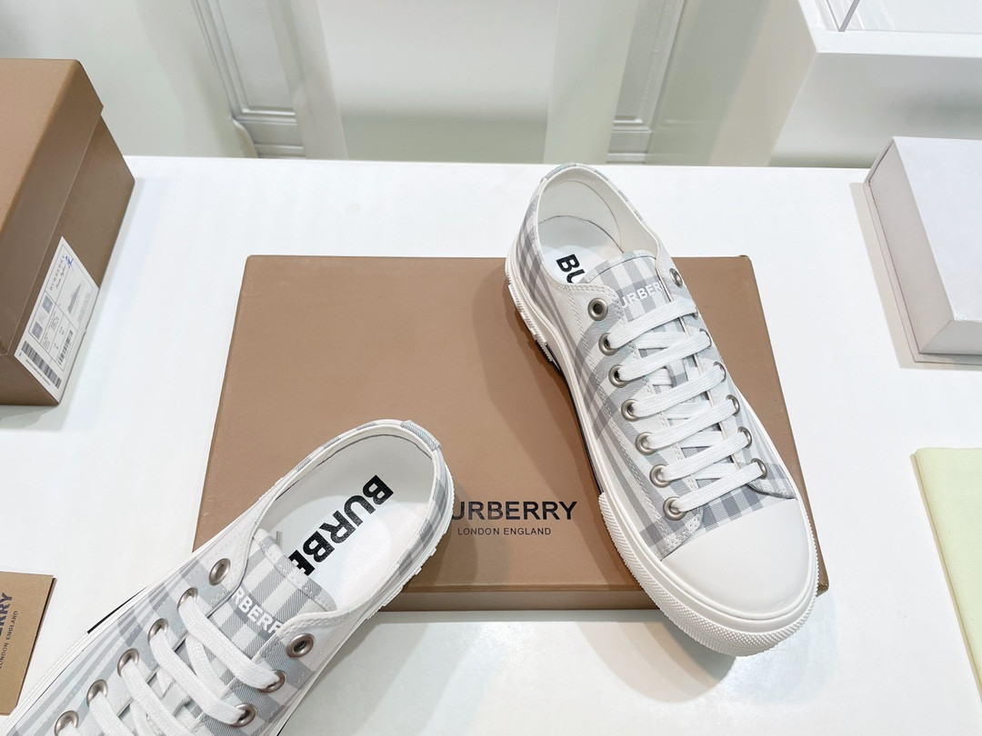 UA Bv*b*rry Check Sneakers