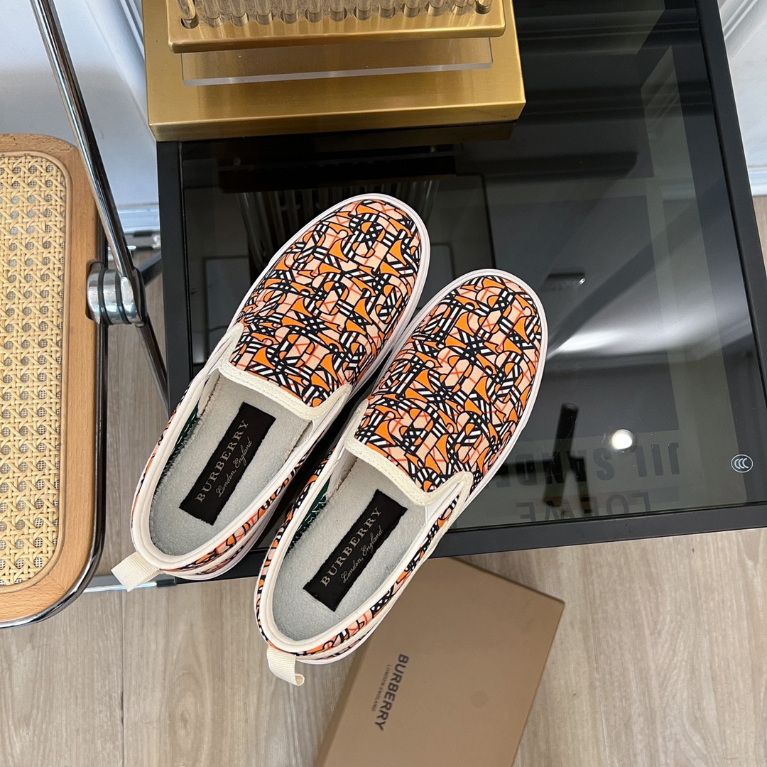 UA Bv*b*rry Slip On Sneakers