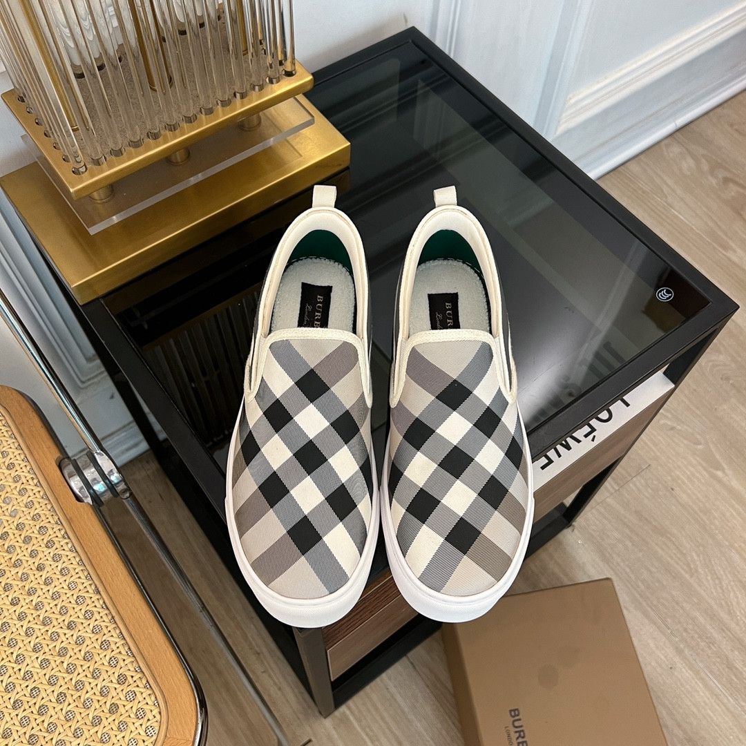 UA Bv*b*rry Slip On Sneakers
