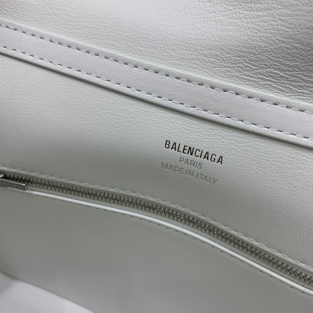 Ba1en*iaga Rodeo Small 28.9x20x9.9cm