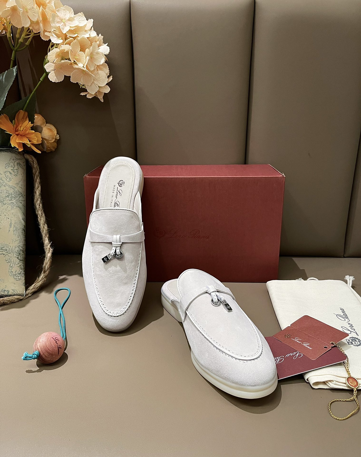 UA L0r0 P1ana Babouche Charms Walk Loafers