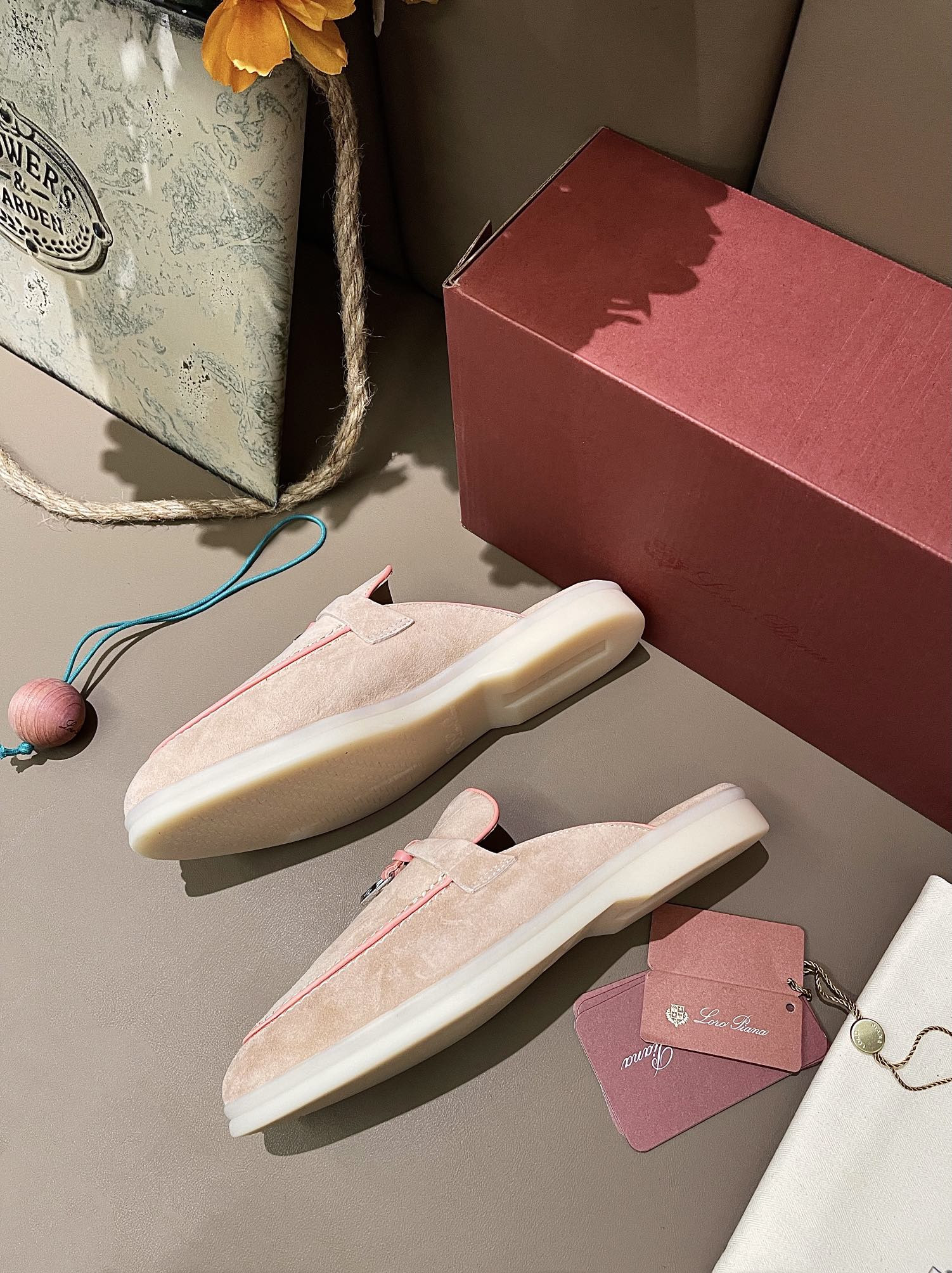 UA L0r0 P1ana Babouche Charms Walk Loafers
