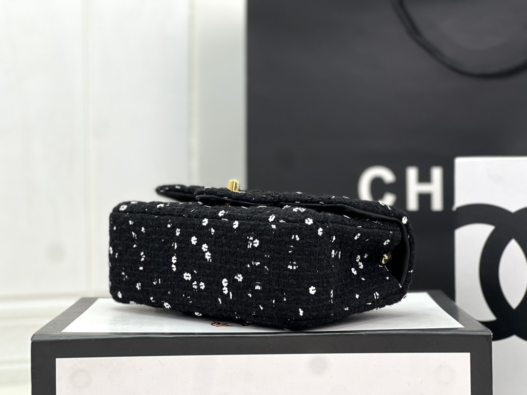 Ch**el Classic Flap Bag 20cm
