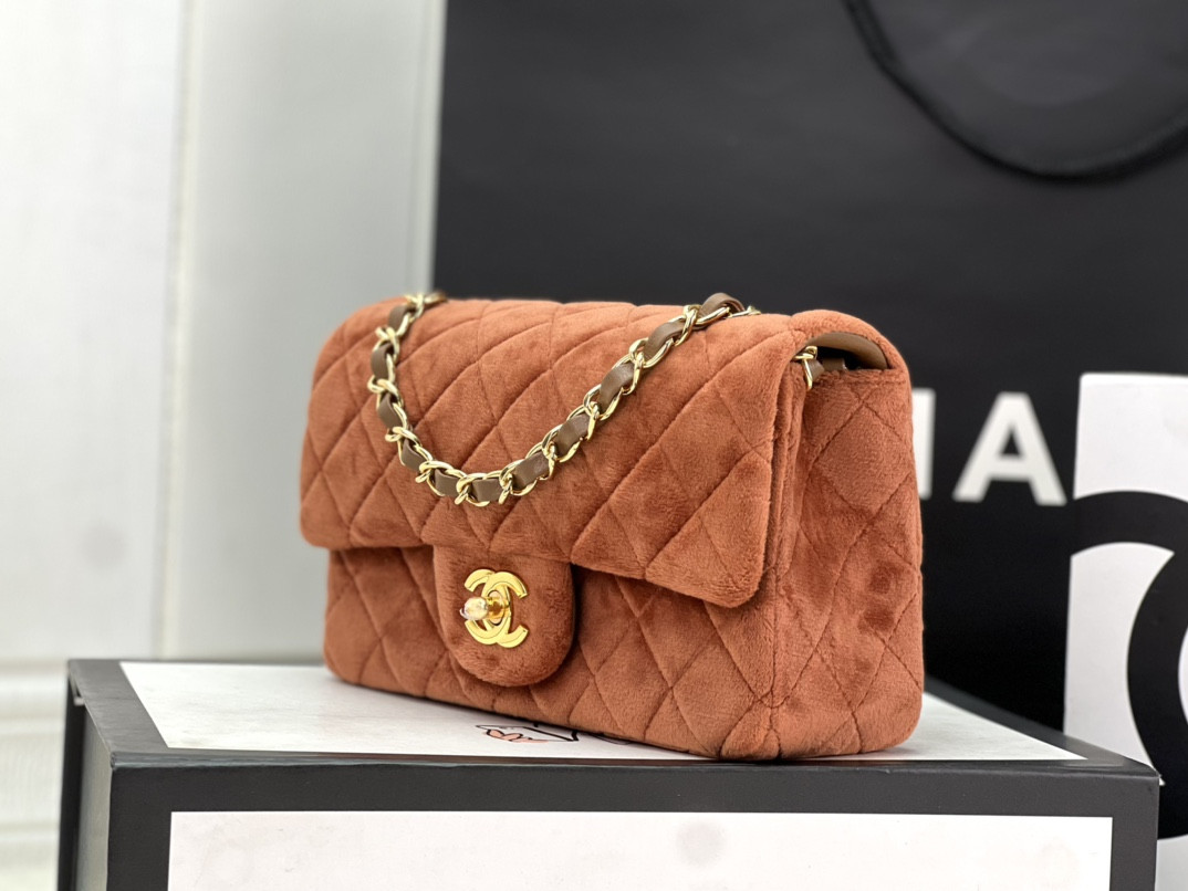 Ch**el Classic Flap Bag 20cm