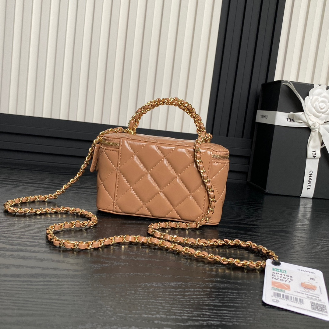 Ch**el Clutch With Chain 9.5x 17x 8CM