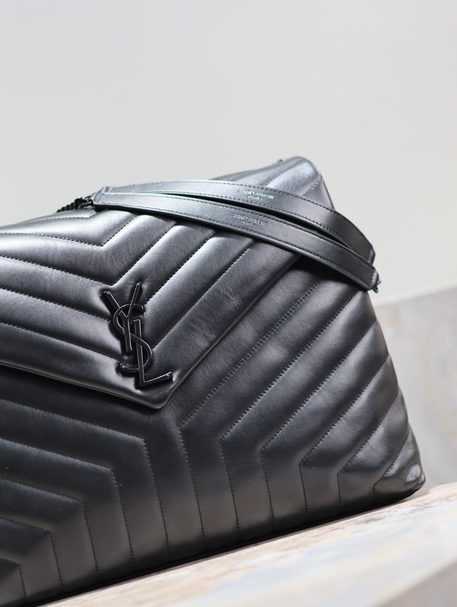Y51 LouLou 36×27×14cm