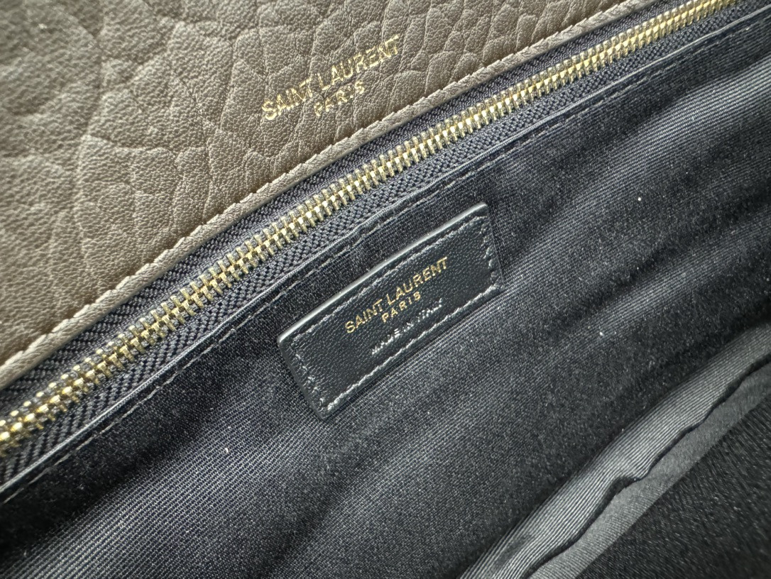 Y51 Calypso large in grained 36x20x10cm