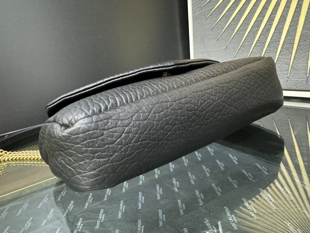 Y51 Calypso small in plunged lambskin 26x14x7cm