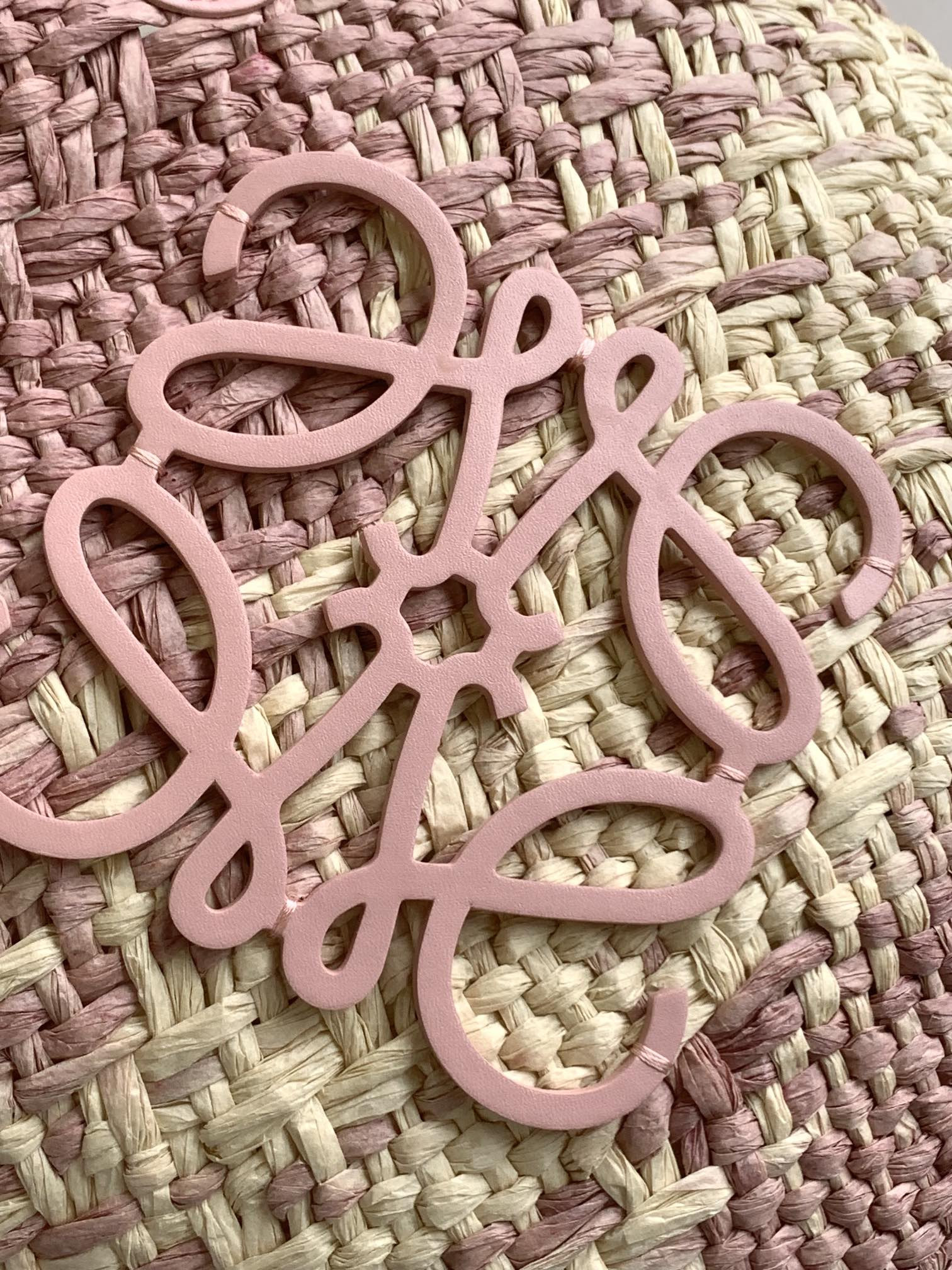 L0ew* Anagram Baske 46x24x15cm