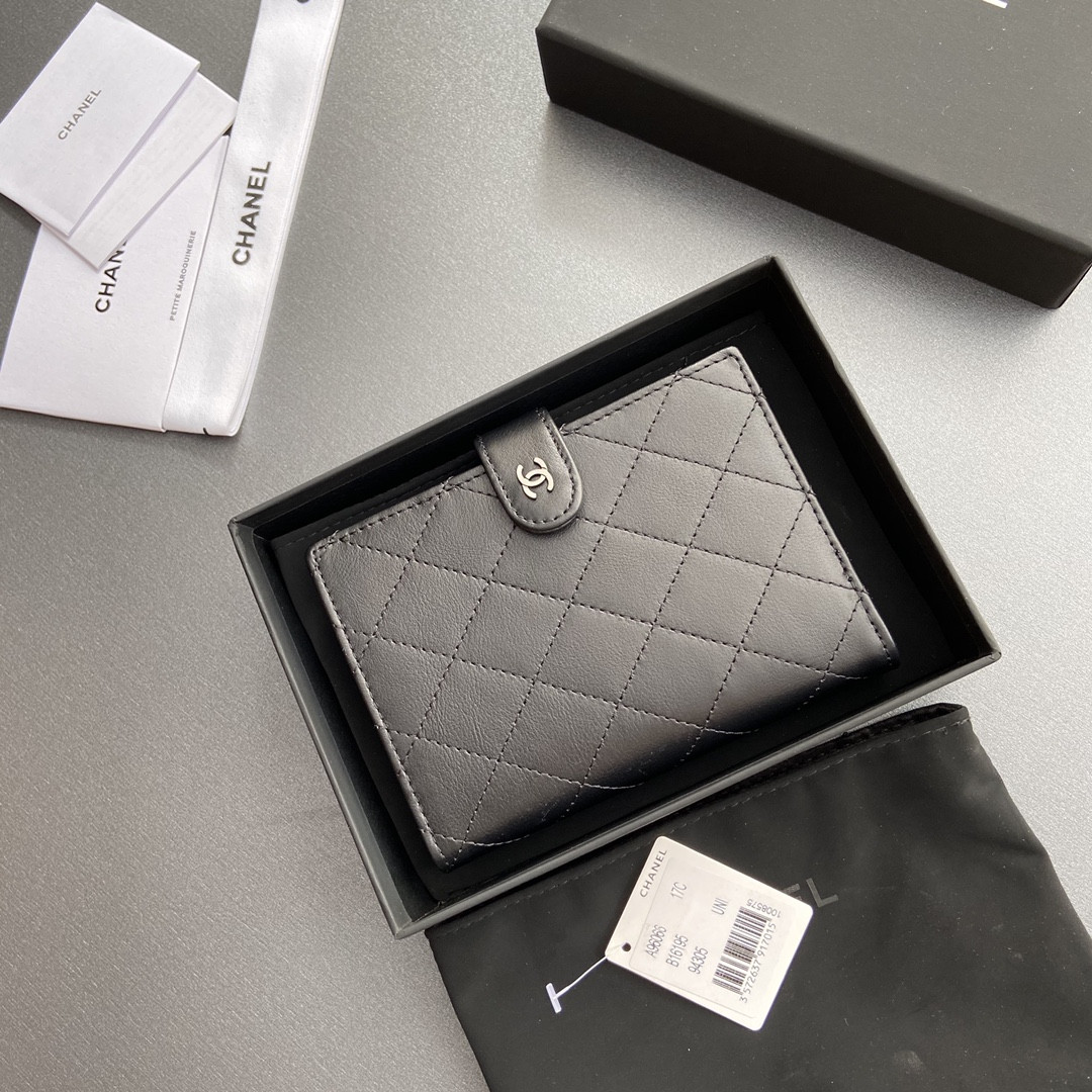Ch**el Card holder 10×14×2cm