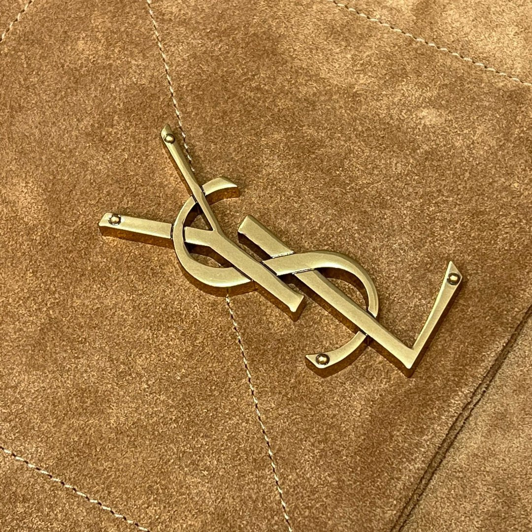Y51 JAMIE 4.3 in suede 43x29x9cm