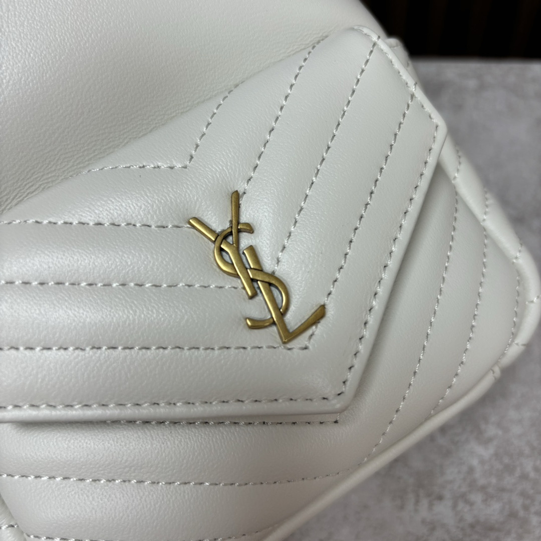 Y51 MINI JOE IN LAMBSKIN 19x13x13cm