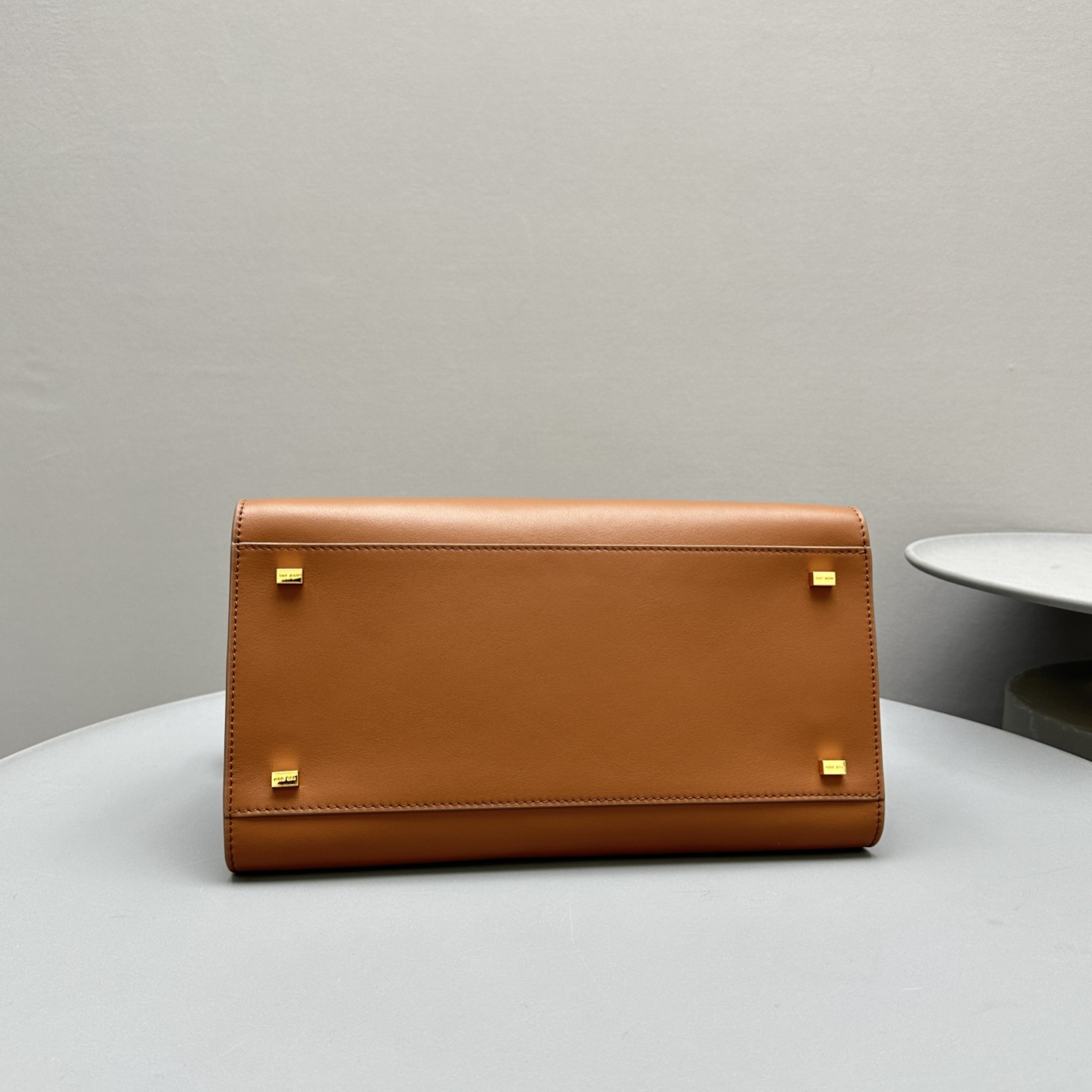 The R0w MARGAUX 12 32x15x25cm