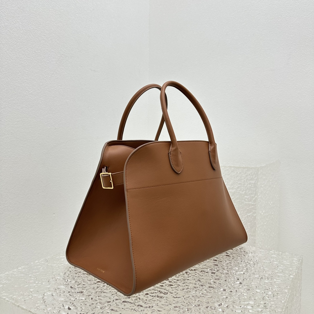 The R0w MARGAUX 15 38.5x16x30cm