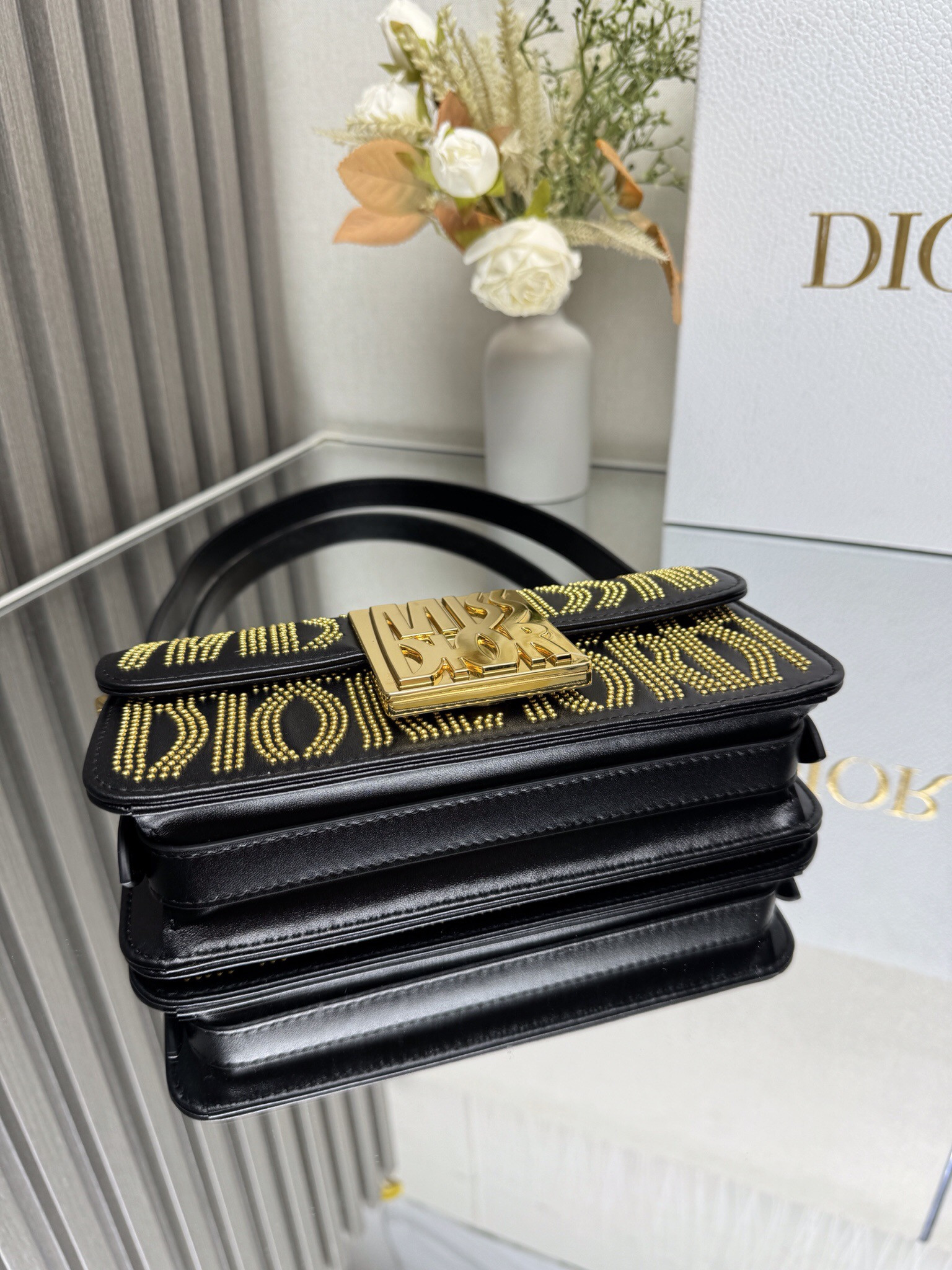 D10r Miss D10r flap bag 22 x 11 x 6 cm