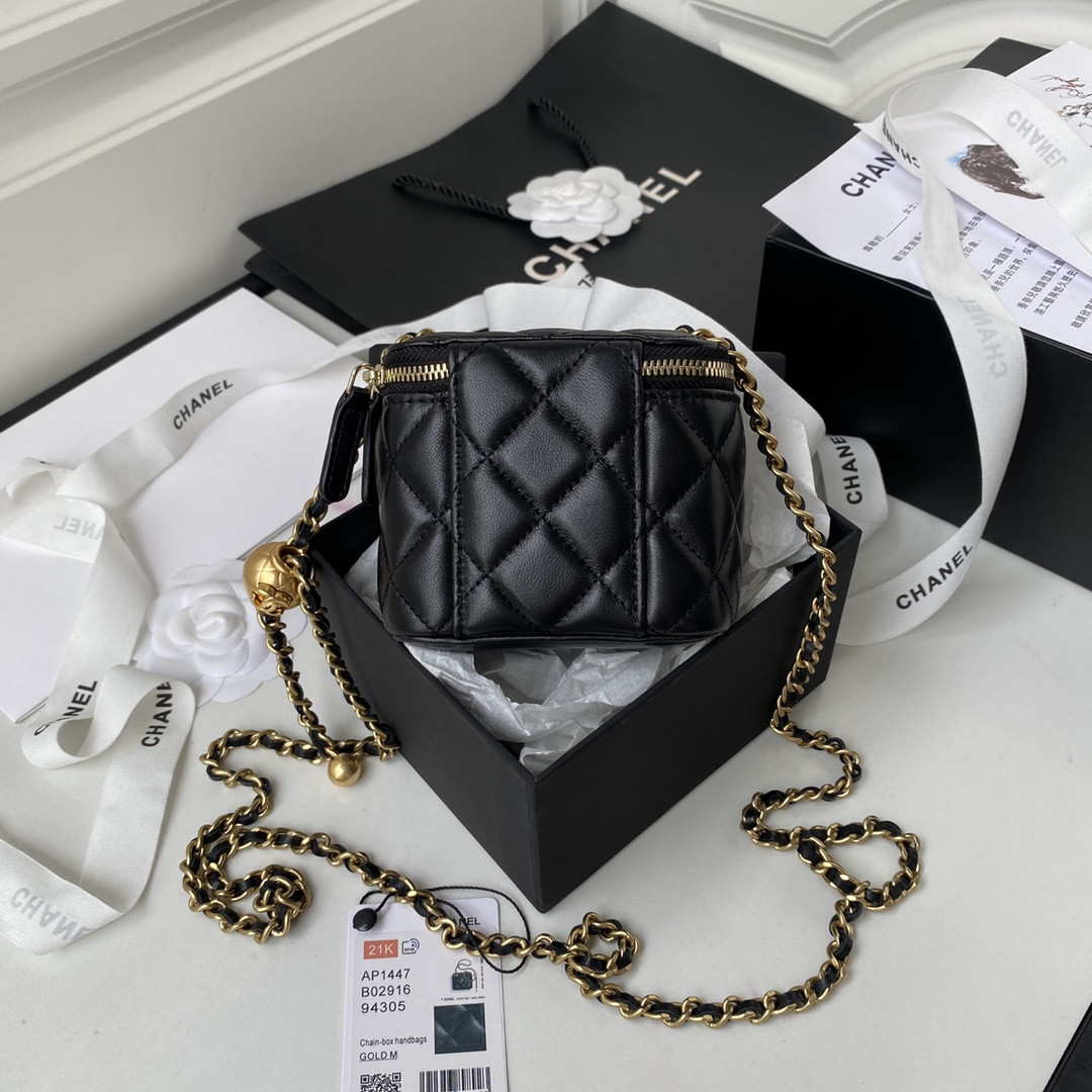 Ch**el MINI box BAG