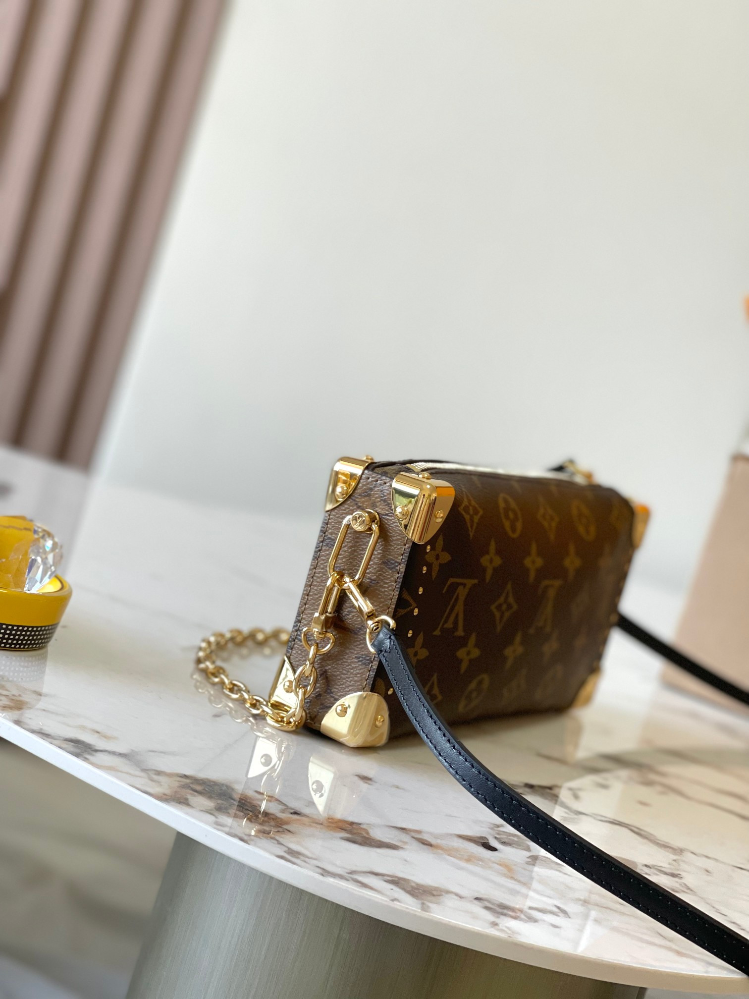 LV Slim Trunk M13147 12x4x23cm
