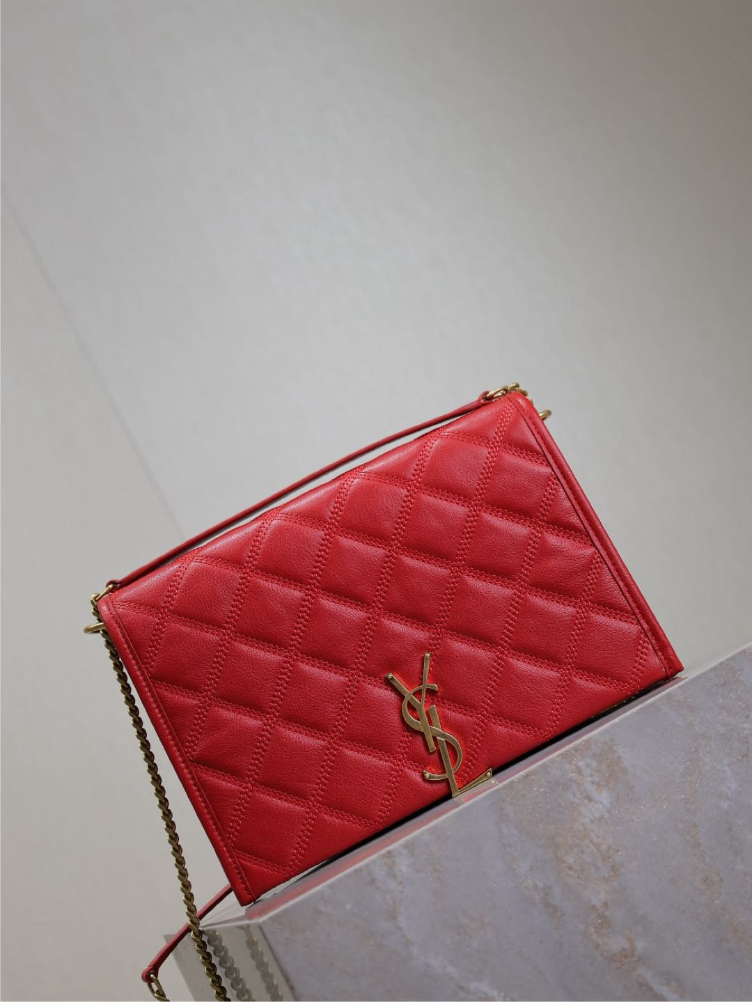 Y51 Becky 25×17×7cm
