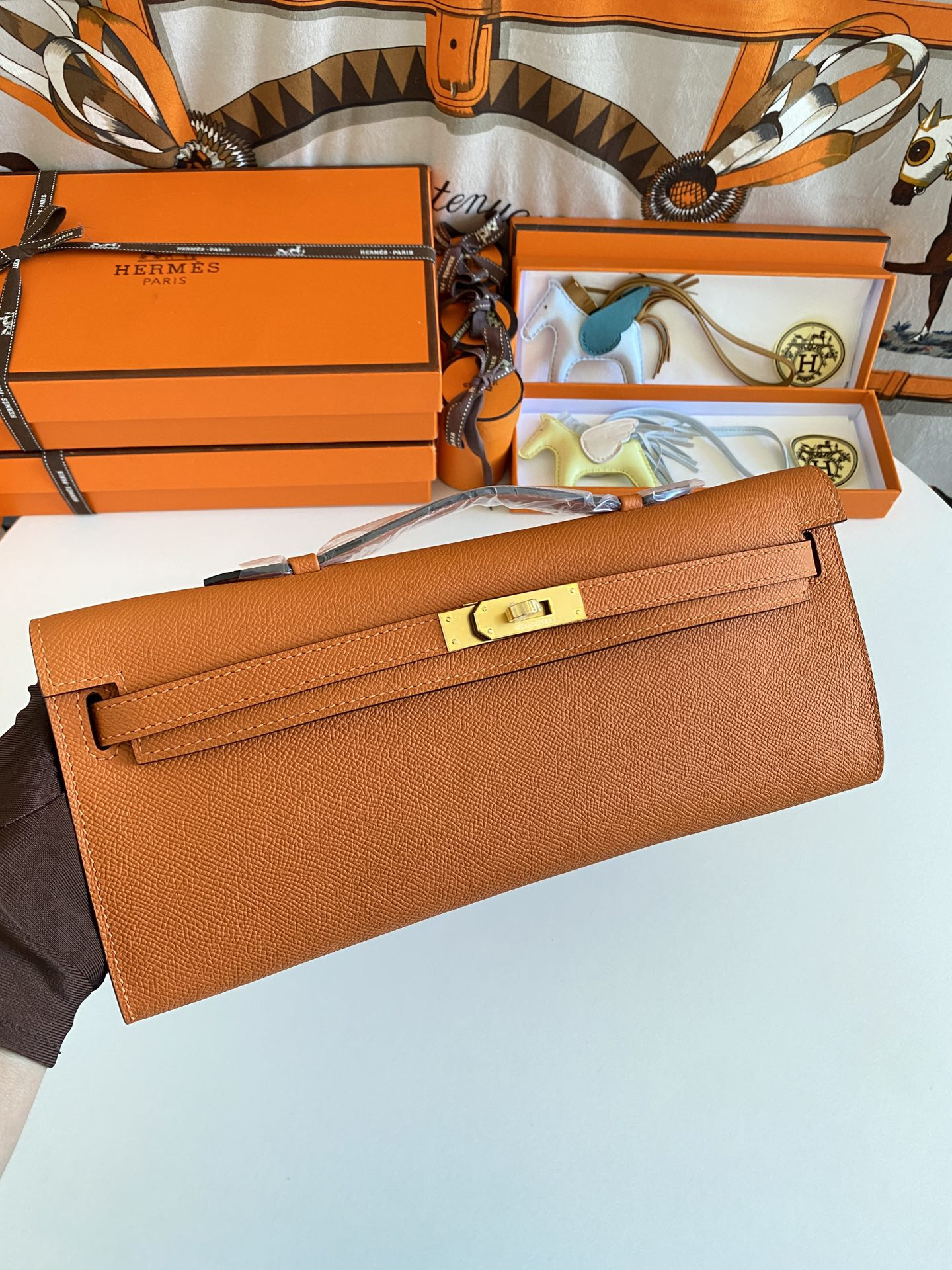 H**me5 Kelly Cut 31cm Epsom Leather