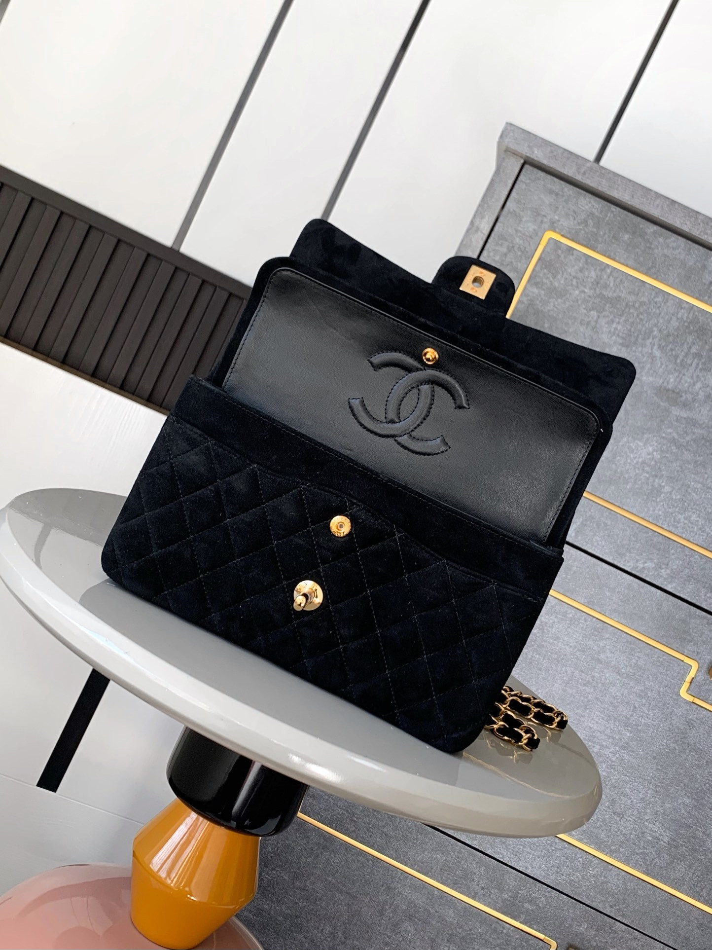Ch**el CLASSIC 11.12 HANDBAG 25 15.5×25.5×6.5cm