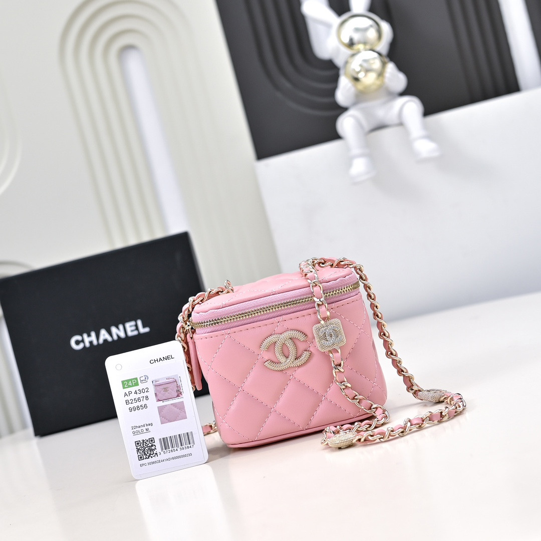 Ch**el Small Vanity with Chain 8.5x11x7cm
