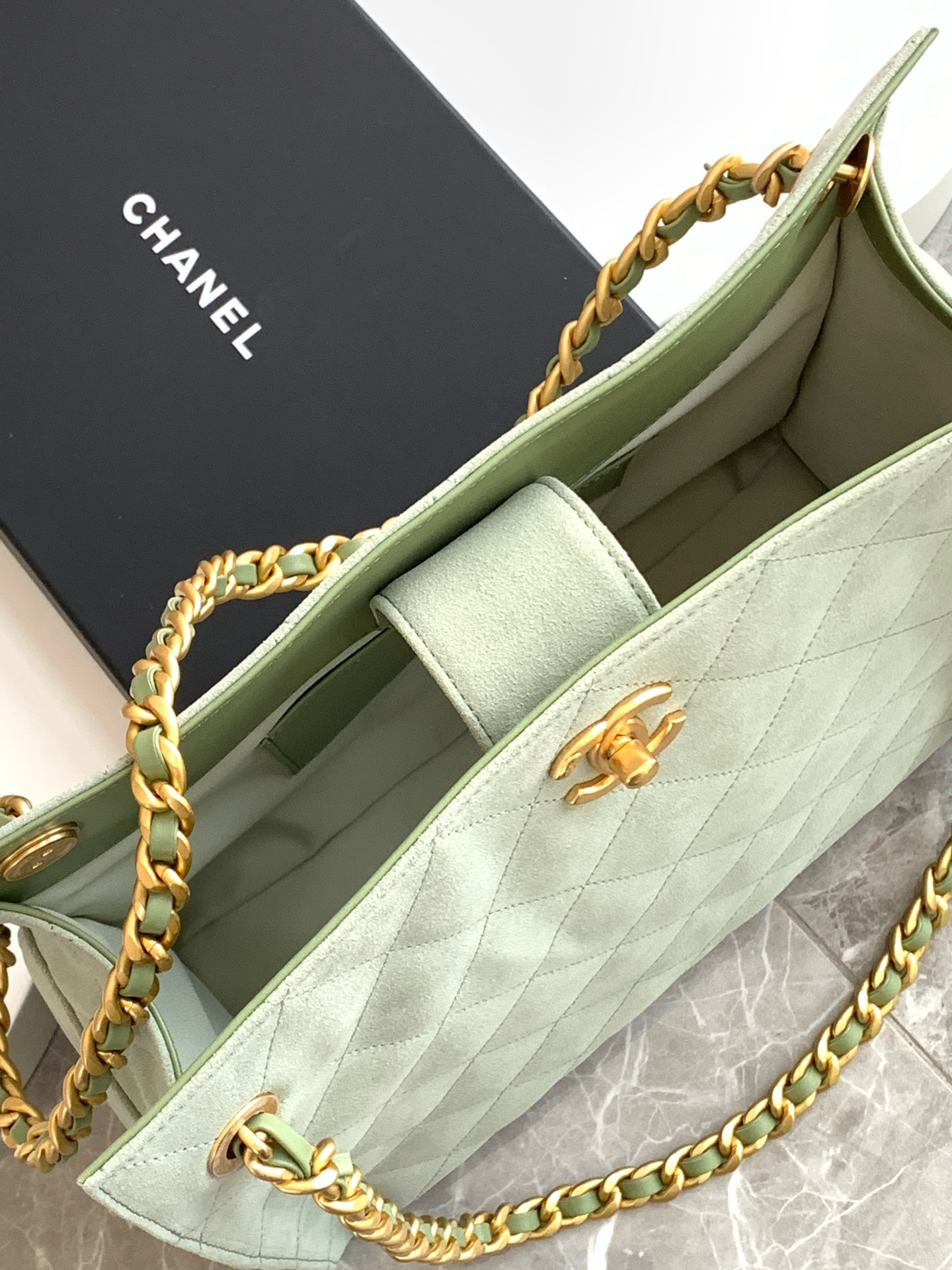 Ch**el shopping bag hobo 26x31x13cm