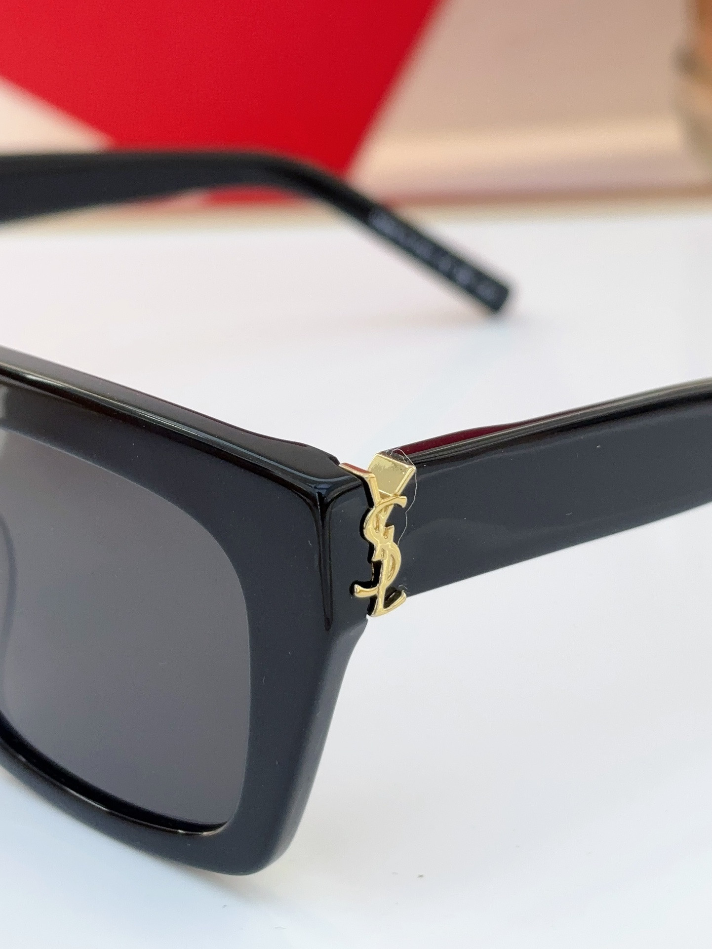 Y51 Glasses M131 52-20-140