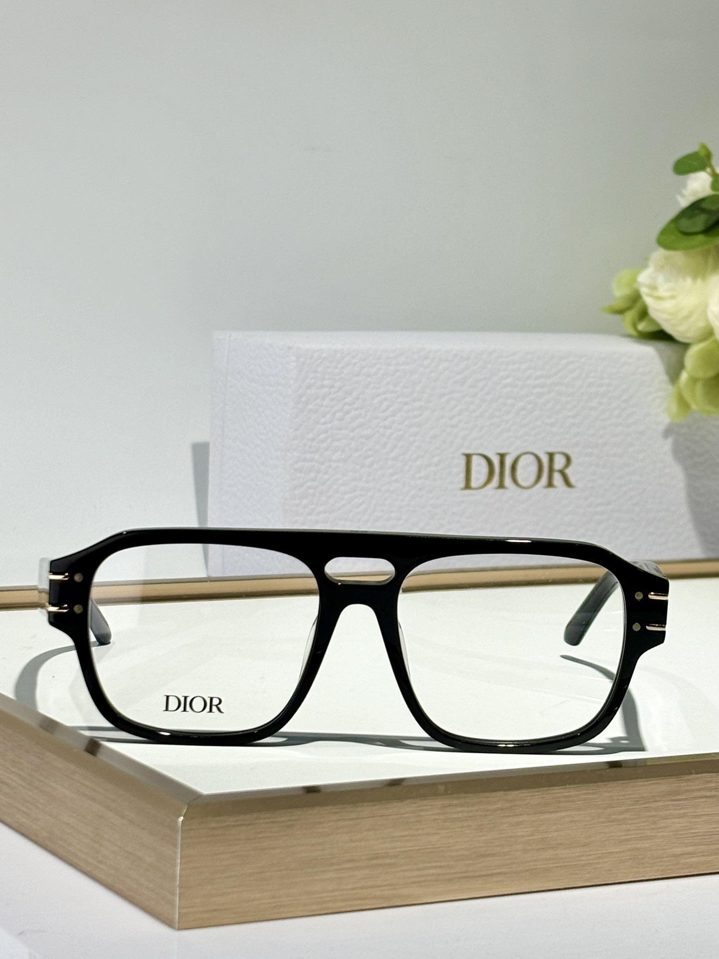 D10r Glasses signafure N1U 55-17-140
