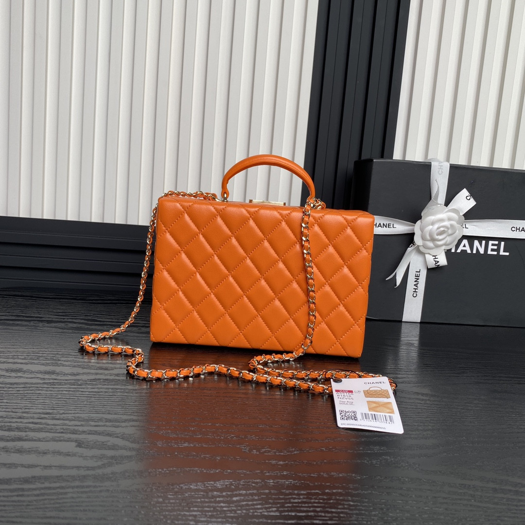 Ch**el Box bag 15x22x7.5cm
